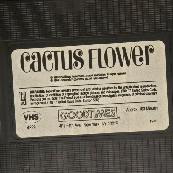 Cactus Flower VHS Comedy Movie Walter Matthau Ingrid Bergman Goldie Hawn - Picture 3 of 9